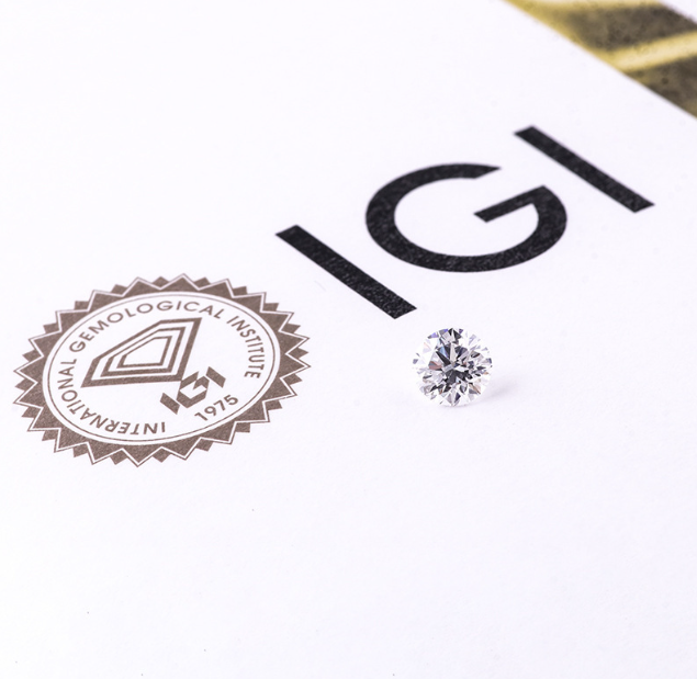 IGI certificate with lab-grown diamond